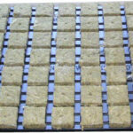 Steinwollwürfel im Tray 4x4cm 77 Stück